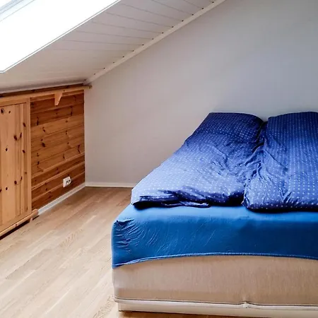 Дом отдыха 5 Bedroom Amazing In